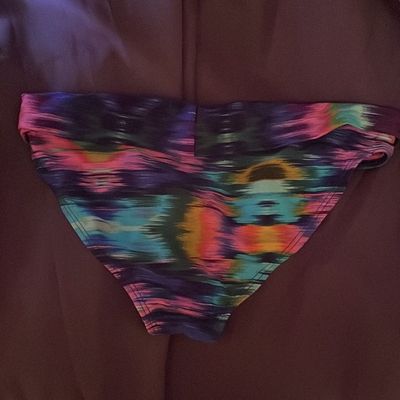 Xhliaration roll over swim bottom - Picture 3 of 5